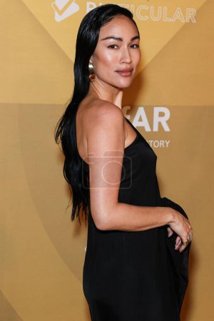 Photo for Stephanie Shepherd arrives at the 2022 amfAR Gala Los Angeles held at the Pacific Design Center on November 3, 2022 in West Hollywood, Los Angeles, California, United States. - Royalty Free Image