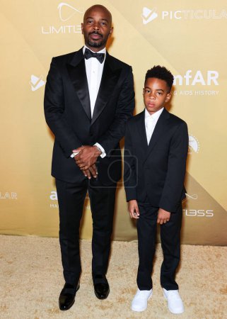 Photo for Tim Witherspoon and son Titan Jewell Weatherspoon arrive at the 2022 amfAR Gala Los Angeles held at the Pacific Design Center on November 3, 2022 in West Hollywood, Los Angeles, California, United States. - Royalty Free Image