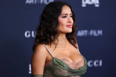 Photo for Salma Hayek Pinault arrives at the 11th Annual LACMA Art + Film Gala 2022 presented by Gucci held at the Los Angeles County Museum of Art on November 5, 2022 in Los Angeles, California, United States. - Royalty Free Image