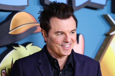 Photo for American actor, screenwriter, producer, director and singer Seth MacFarlane arrives at FOX's 'Family Guy' 400th Episode Celebration held at the Fox Studio Lot on November 12, 2022 in Los Angeles, California, United States. - Royalty Free Image