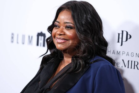 Photo for American actress Octavia Spencer arrives at the 36th Annual American Cinematheque Awards Honoring Ryan Reynolds held at The Beverly Hilton Hotel on November 17, 2022 in Beverly Hills, Los Angeles, California, United States. - Royalty Free Image