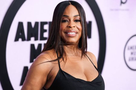 Photo for Niecy Nash Betts arrives at the 2022 American Music Awards (50th Annual American Music Awards) held at Microsoft Theater at L.A. Live on November 20, 2022 in Los Angeles, California, United States. - Royalty Free Image