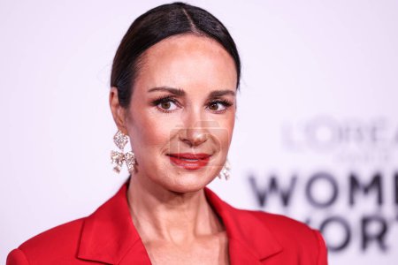 Photo for American entertainment reporter Catt Sadler arrives at the L'Oreal Paris' Women Of Worth Celebration 2022 held at The Ebell of Los Angeles on December 1, 2022 in Los Angeles, California, United States. - Royalty Free Image