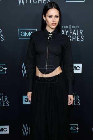 Photo for American actress Amelia Gray Hamlin arrives at the Los Angeles Premiere Of AMC Networks' 'Anne Rice's Mayfair Witches' held at the Harmony Gold Theater on December 7, 2022 in Hollywood, Los Angeles, California, United States. - Royalty Free Image