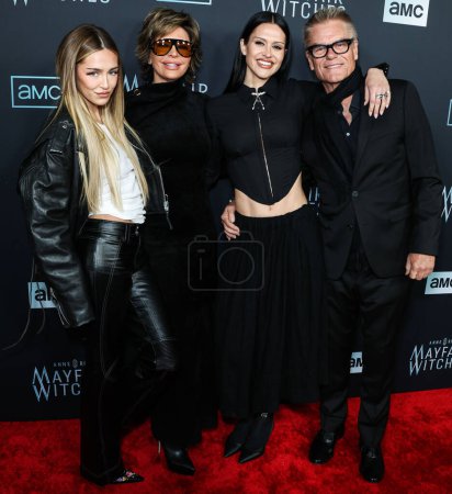 Photo for Delilah Belle Hamlin, Amelia Gray Hamlin and Lisa Rinna arrive at the Los Angeles Premiere Of AMC Networks' 'Anne Rice's Mayfair Witches' held at the Harmony Gold Theater on December 7, 2022 in Hollywood, Los Angeles, California, United States. - Royalty Free Image