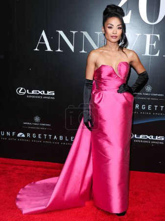 Photo for Filipino-American singer Jules Aurora arrives at the 20th Annual Unforgettable Gala Asian American Awards presented by Character Media held at The Beverly Hilton Hotel on December 17, 2022 in Beverly Hills, Los Angeles, California, United States. - Royalty Free Image