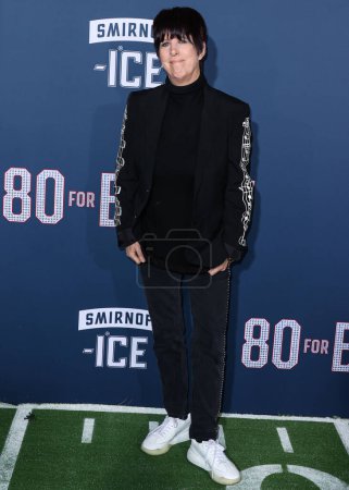 Téléchargez les photos : Diane Warren arrives at the Los Angeles Premiere Screening Of Paramount Pictures' '80 For Brady' held at the Regency Village Theatre on January 31, 2023 in Westwood, Los Angeles, California, United States. - en image libre de droit