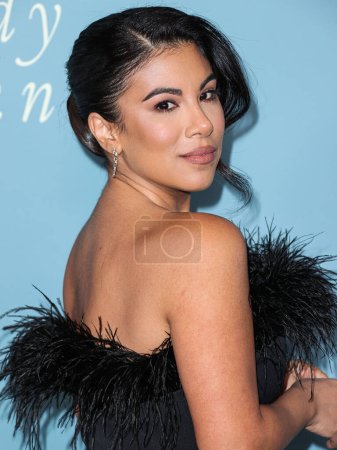 Téléchargez les photos : American actress and singer Chrissie Fit arrives at the Los Angeles Premiere Of Amazon Prime Video's 'Somebody I Used To Know' held at The Culver Theater on February 1, 2023 in Culver City, Los Angeles, California, United States. - en image libre de droit