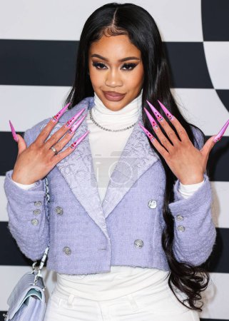 Téléchargez les photos : American rapper Saweetie arrives at the Warner Music Group Pre-Grammy Party 2023 held at the Hollywood Athletic Club on February 2, 2023 in Hollywood, Los Angeles, California, United States. - en image libre de droit