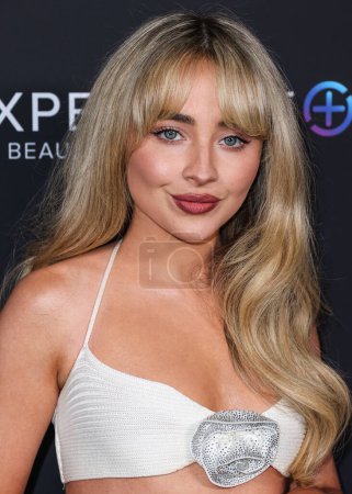 Téléchargez les photos : American singer and actress Sabrina Carpenter arrives at the Universal Music Group 2023 65th GRAMMY Awards After Party held at Milk Studios Los Angeles on February 5, 2023 in Los Angeles, California, United States. - en image libre de droit