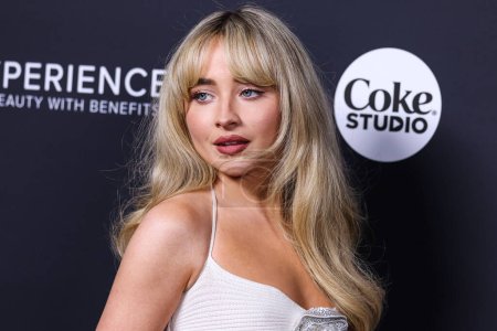 Téléchargez les photos : American singer and actress Sabrina Carpenter arrives at the Universal Music Group 2023 65th GRAMMY Awards After Party held at Milk Studios Los Angeles on February 5, 2023 in Los Angeles, California, United States. - en image libre de droit