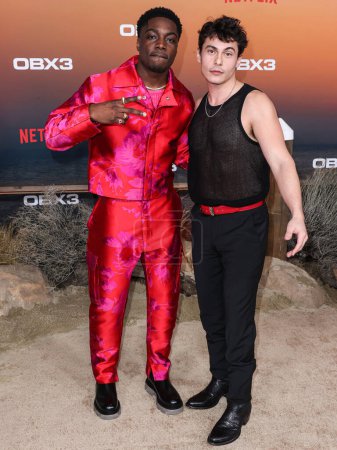Téléchargez les photos : Deion Smith and Nicholas Cirillo arrive at the Los Angeles Premiere Of Netflix's 'Outer Banks' Season 3 held at the Regency Village Theatre on February 16, 2023 in Westwood, Los Angeles, California, United States. - en image libre de droit