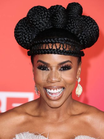 Téléchargez les photos : Brandee Evans arrives at the 54th Annual NAACP Image Awards held at the Pasadena Civic Auditorium on February 25, 2023 in Pasadena, Los Angeles, California, United States. - en image libre de droit