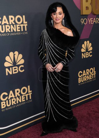 Téléchargez les photos : American singer, songwriter and television personality Katy Perry arrives at NBC's 'Carol Burnett: 90 Years Of Laughter + Love' Birthday Special held at AVALON Hollywood and Bardot on March 2, 2023 in Hollywood, Los Angeles, California, United States - en image libre de droit