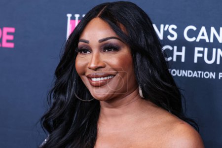 Photo for American model, reality television personality and actress Cynthia Bailey arrives at The Women's Cancer Research Fund's An Unforgettable Evening Benefit Gala 2023 held at the Beverly Wilshire, A Four Seasons Hotel on March 16, 2023 in Beverly Hills - Royalty Free Image