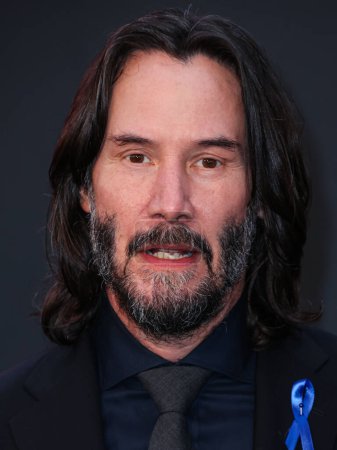 Photo for Canadian actor Keanu Reeves arrives at the Los Angeles Premiere Of Lionsgate's 'John Wick: Chapter 4' held at the TCL Chinese Theatre IMAX on March 20, 2023 in Hollywood, Los Angeles, California, United States. - Royalty Free Image