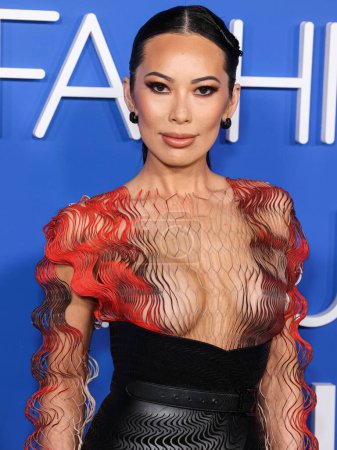 Téléchargez les photos : Christine Chiu arrive au Fashion Trust U.S. Prix 2023 organisé aux Goya Studios le 21 mars 2023 à Hollywood, Los Angeles, Californie, États-Unis. - en image libre de droit