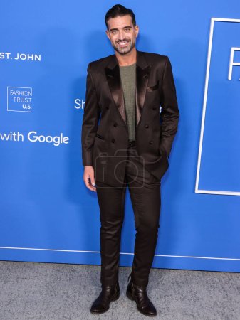 Foto de Omar Sharif Jr. llega al Fashion Trust U.S. Premios 2023 celebrados en Goya Studios el 21 de marzo de 2023 en Hollywood, Los Ángeles, California, Estados Unidos. - Imagen libre de derechos