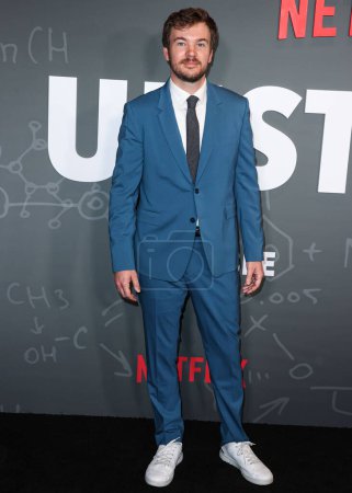 Téléchargez les photos : Sean Clements arrive à la première de la saison 1 "Unstable" de Netflix au Netflix Tudum Theater le 23 mars 2023 à Hollywood, Los Angeles, Californie, États-Unis. - en image libre de droit