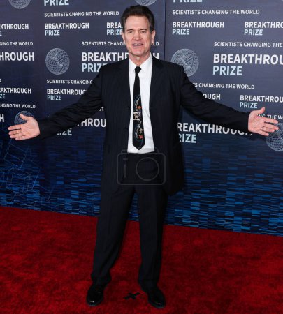 Photo for American singer, songwriter, guitarist and occasional actor Chris Isaak arrives at the 9th Annual Breakthrough Prize Ceremony held at the Academy Museum of Motion Pictures on April 15, 2023 in Los Angeles, California, United States. - Royalty Free Image
