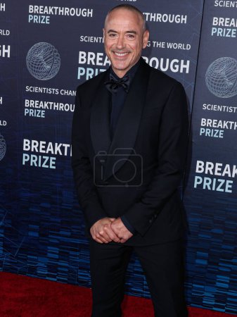 Téléchargez les photos : L'acteur et producteur américain Robert Downey Jr. (RDJ) arrive à la 9e cérémonie annuelle de remise des prix Breakthrough qui s'est tenue au Academy Museum of Motion Pictures le 15 avril 2023 à Los Angeles, Californie, États-Unis. - en image libre de droit