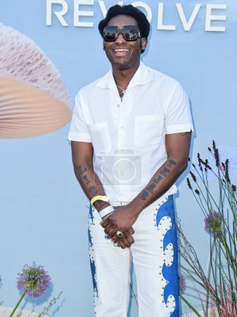 Photo for Leon Bridges arrives at the REVOLVE Festival 2023 celebrating the 20th Anniversary of REVOLVE in partnership with The h.wood Group on April 15, 2023 in Thermal, Coachella Valley, Riverside County, California, United States. - Royalty Free Image
