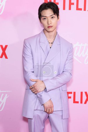 Photo for Sang Heon Lee arrives at the Los Angeles Premiere Event Of Netflix's 'XO, Kitty' Season 1 held at the Netflix Tudum Theater on May 11, 2023 in Hollywood, Los Angeles, California, United States. - Royalty Free Image