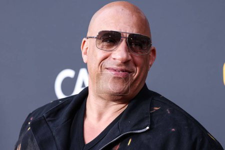 Téléchargez les photos : Vin Diesel arrive à la soirée de bloc 2023 du Charlize Theron Africa Outreach Project (CTAOP) qui s'est tenue au Universal Studios Backlot le 20 mai 2023 à Universal City, Los Angeles, Californie, États-Unis. - en image libre de droit