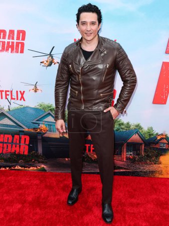 Foto de El actor y productor estadounidense Gabriel Luna llega al estreno de la temporada 1 de 'FUBAR' de Netflix en AMC The Grove 14 el 22 de mayo de 2023 en Los Ángeles, California, Estados Unidos. - Imagen libre de derechos