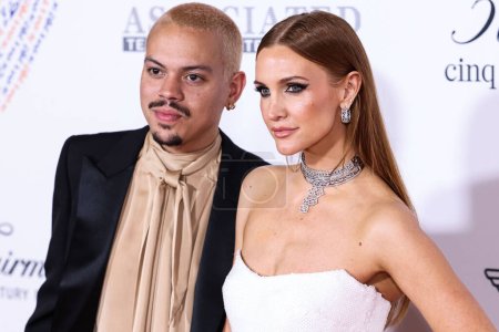 Photo for Evan Ross and wife Ashlee Simpson Ross arrive at the 30th Annual Race To Erase MS Gala held at the Fairmont Century Plaza on June 2, 2023 in Century City, Los Angeles, California, United States. - Royalty Free Image