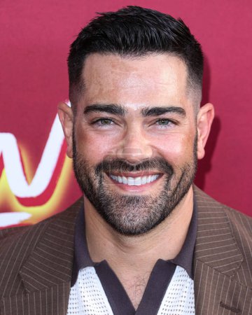 Photo for American actor and musician Jesse Metcalfe arrives at the Los Angeles Special Screening Of Searchlight Pictures' 'Flamin' Hot' held at the Hollywood American Legion Post 43 at Hollywood Legion Theater on June 9, 2023 in Hollywood, Los Angeles - Royalty Free Image