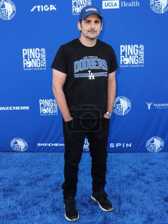 Photo for American singer, songwriter, guitarist Brad Paisley arrives at Kershaw's Challenge 10th Annual Ping Pong 4 Purpose 2023 Charity Event Celebrity Tournament held at Dodger Stadium on July 27, 2023 in Elysian Park, Los Angeles, California, USA - Royalty Free Image