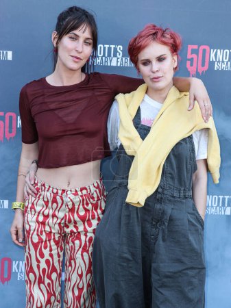 Photo for Scout LaRue Willis and sister Tallulah Willis arrive at Knott's Scary Farm 50th Anniversary Celebrity Black Carpet held at Knott's Berry Farm on September 23, 2023 in Buena Park, Orange County, California, United States. - Royalty Free Image