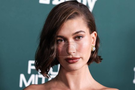 Photo for Hailey Rhode Baldwin Bieber wearing Saint Laurent by Anthony Vaccarello arrives at the 2023 Baby2Baby Gala Presented By Paul Mitchell held at the Pacific Design Center on November 11, 2023 in West Hollywood, Los Angeles, California, United States. - Royalty Free Image