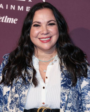 Photo for American writer, producer, director and actress Gloria Caldern Kellett (Gloria Calderon Kellett) arrives at The Hollywood Reporter's Women In Entertainment Gala 2023 presented by Lifetime held at The Beverly Hills Hotel on December 7, 2023 - Royalty Free Image