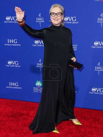 Photo for Meryl Streep arrives at the 35th Annual Palm Springs International Film Festival Film Awards held at the Palm Springs Convention Center on January 4, 2024 in Palm Springs, Riverside County, California, United States. - Royalty Free Image