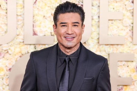 Photo for Mario Lopez arrives at the 81st Annual Golden Globe Awards held at The Beverly Hilton Hotel on January 7, 2024 in Beverly Hills, Los Angeles, California, United States. - Royalty Free Image