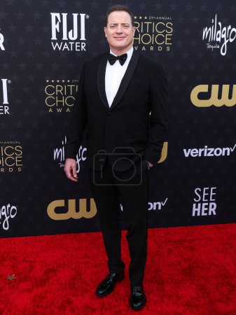 Téléchargez les photos : Brendan Fraser arrive à la 29e cérémonie annuelle des Critics 'Choice Awards au Barker Hangar le 14 janvier 2024 à Santa Monica, Los Angeles, Californie, États-Unis - en image libre de droit
