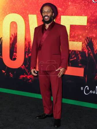 Foto de Ziggy Marley llega al estreno en Los Ángeles de 'Bob Marley: One Love' de Paramount Pictures celebrado en el Regency Village Theatre el 6 de febrero de 2024 en Westwood, Los Ángeles, California, Estados Unidos. - Imagen libre de derechos