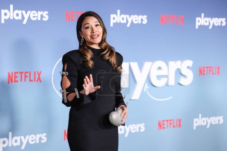 Téléchargez les photos : Gina Rodriguez arrive au Los Angeles Premiere Of Netflix's 'Players' au Egyptian Theatre Hollywood le 8 février 2024 à Hollywood, Los Angeles, Californie, États-Unis. - en image libre de droit