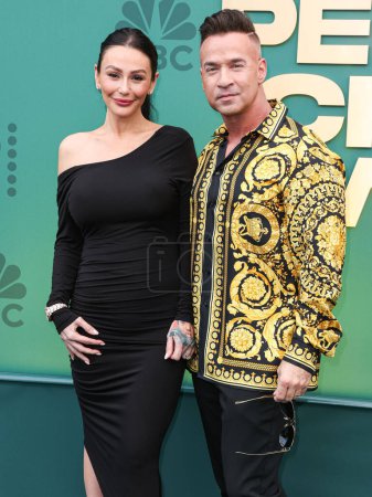 Photo for Jenni Farley and Mike Sorrentino arrive at the 49th Annual People's Choice Awards 2024 held at The Barker Hangar on February 18, 2024 in Santa Monica, Los Angeles, California, United States. - Royalty Free Image