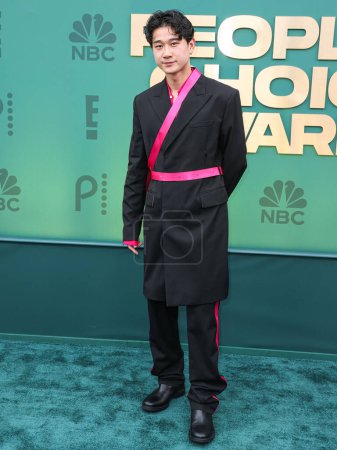 Photo for Sam Song Li arrives at the 49th Annual People's Choice Awards 2024 held at The Barker Hangar on February 18, 2024 in Santa Monica, Los Angeles, California, United States. - Royalty Free Image