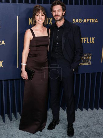 Téléchargez les photos : Leighton Meester et son mari Adam Brody arrivent à la 30e cérémonie annuelle des Screen Actors Guild Awards au Shrine Auditorium and Expo Hall le 24 février 2024 à Los Angeles, Californie, États-Unis. - en image libre de droit