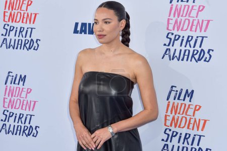 Photo for Jurnee Smollett arrives at the 2024 Film Independent Spirit Awards (39th Annual Film Independent Spirit Awards) held at the Santa Monica Beach on February 25, 2024 in Santa Monica, Los Angeles, California, United States. - Royalty Free Image