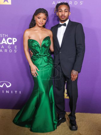 Photo for Halle Bailey and boyfriend DDG (Darryl Dwayne Granberry Jr.) arrive at the 55th Annual NAACP Image Awards held at the Shrine Auditorium and Expo Hall on March 16, 2024 in Los Angeles, California, United States. - Royalty Free Image