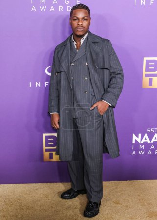 Téléchargez les photos : John Boyega arrive à la 55e cérémonie annuelle des NAACP Image Awards qui se tient au Shrine Auditorium and Expo Hall le 16 mars 2024 à Los Angeles, Californie, États-Unis. - en image libre de droit