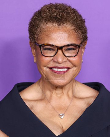 Photo for Karen Bass arrives at the 55th Annual NAACP Image Awards held at the Shrine Auditorium and Expo Hall on March 16, 2024 in Los Angeles, California, United States. - Royalty Free Image