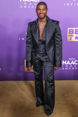 Téléchargez les photos : L'huissier Raymond IV arrive à la 55e cérémonie annuelle des NAACP Image Awards qui se tient au Shrine Auditorium and Expo Hall le 16 mars 2024 à Los Angeles, Californie, États-Unis. - en image libre de droit