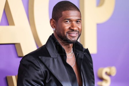 Photo for Usher Raymond IV arrives at the 55th Annual NAACP Image Awards held at the Shrine Auditorium and Expo Hall on March 16, 2024 in Los Angeles, California, United States. - Royalty Free Image