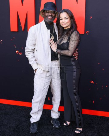 Photo for Lil Rel Howery and girlfriend Dannella Lane arrive at the Los Angeles Premiere Of Universal Pictures 'Monkey Man' held at the TCL Chinese Theatre IMAX on April 3, 2024 in Hollywood, Los Angeles, California, United States. - Royalty Free Image